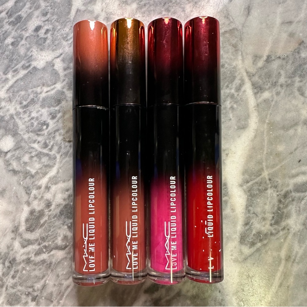 Mac Cosmetics Love Me Liquid Lipcolour